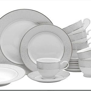 Mikasa 5224232 20-Piece Dinnerware Set, Parchment